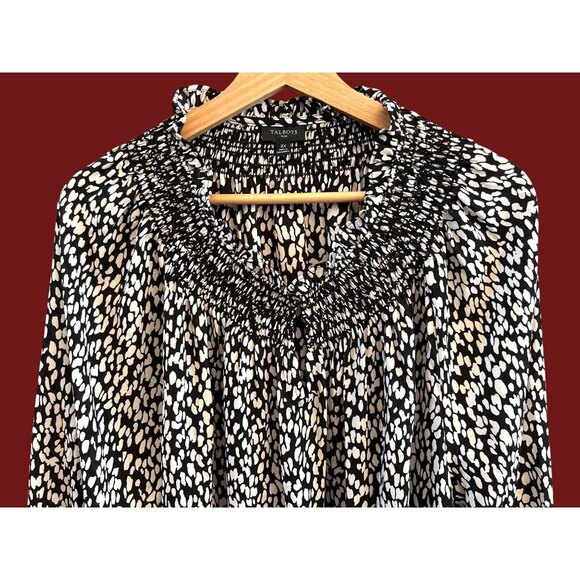 NWOT Talbots Black White Smocked Long Sleeve Blouse 2X - Picture 2 of 6